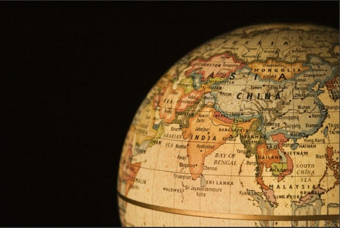 globe.jpg globe.jpg