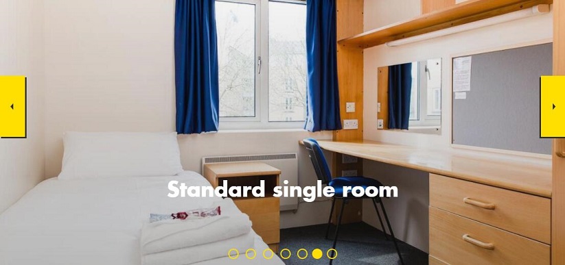 Harrow Hall Standard room 6.jpg Harrow Hall Standard room 6.jpg